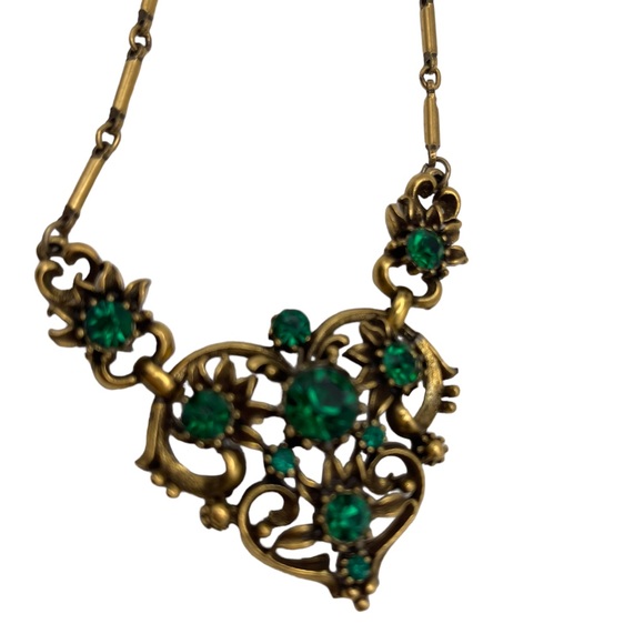 Vintage Coro 1940s Emerald Green Rhinestone Necklace - Picture 2 of 6